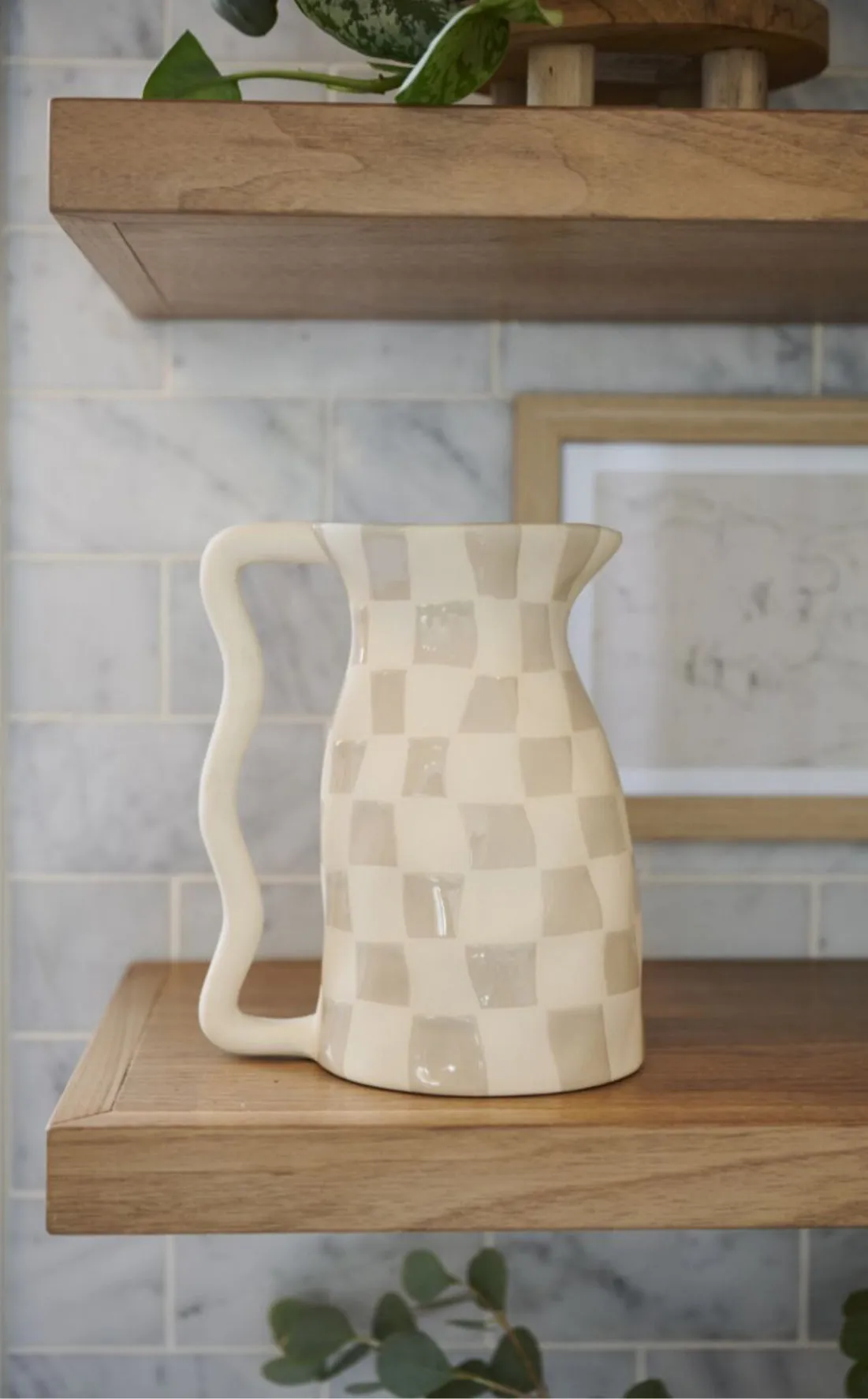 EMIL COLLECTION PITCHER