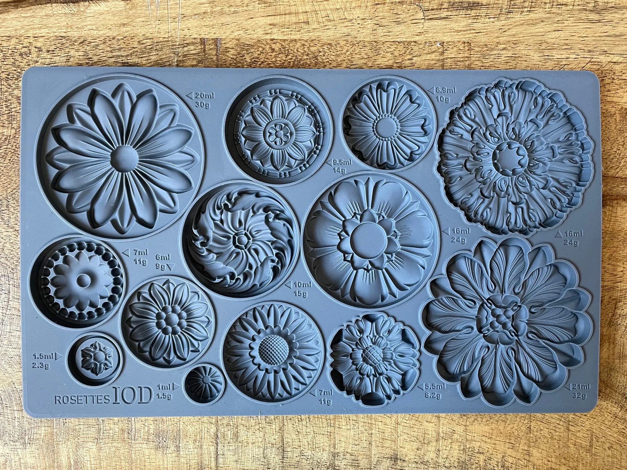 Iron Orchid Designs Rosettes | IOD Mould